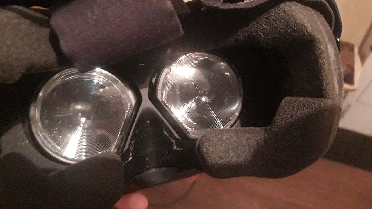 Уценённый Шлем виртуальной реальности HTC Vive Уценённый Шлем виртуальной реальности HTC Vive